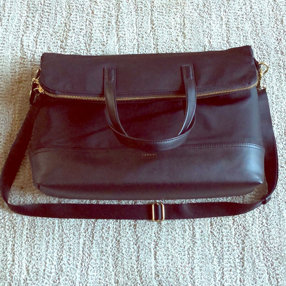 Laptop bag